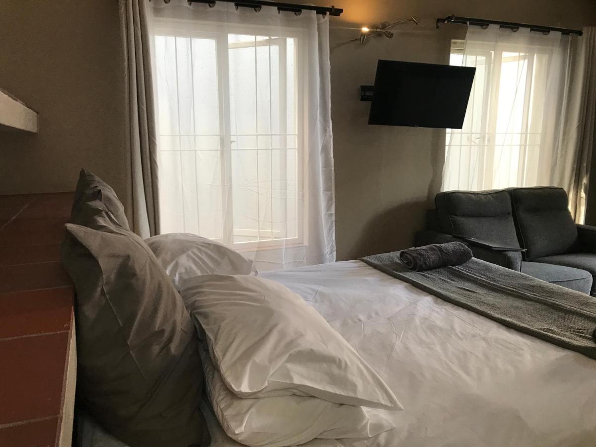 Aluve Guesthouse Johannesburg Eksteriør bilde