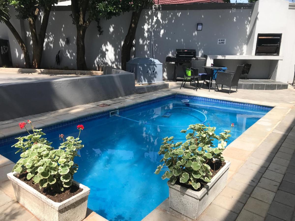 Aluve Guesthouse Johannesburg Eksteriør bilde
